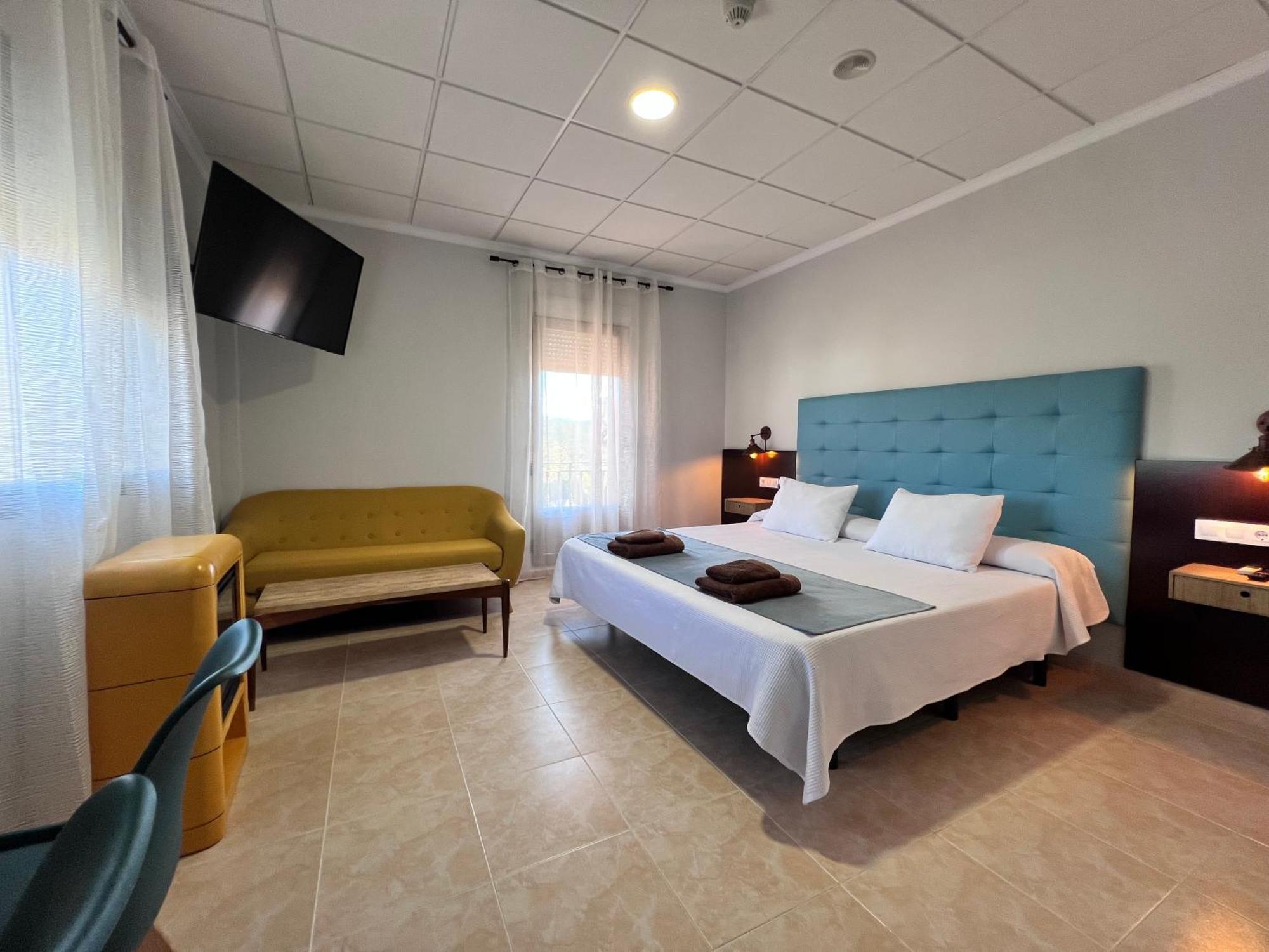 Hotel Don Juan Puente de Génave Eksteriør bilde