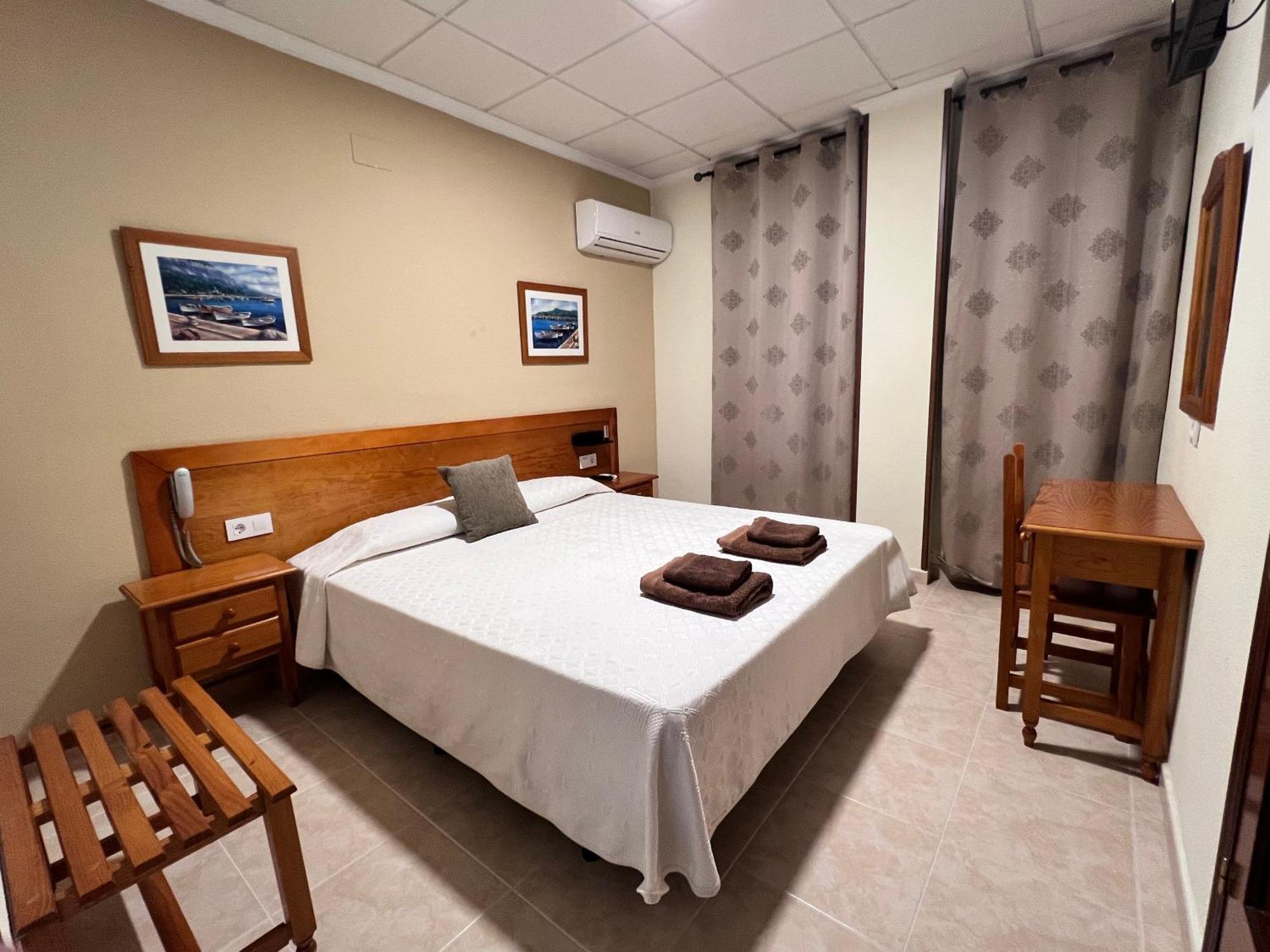 Hotel Don Juan Puente de Génave Eksteriør bilde
