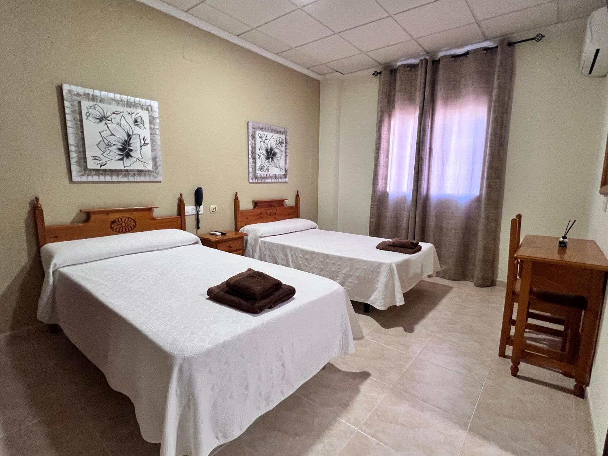 Hotel Don Juan Puente de Génave Eksteriør bilde