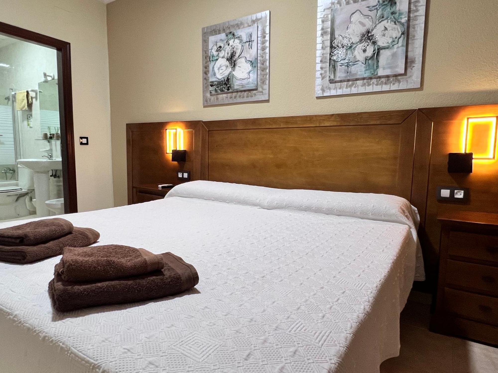 Hotel Don Juan Puente de Génave Eksteriør bilde