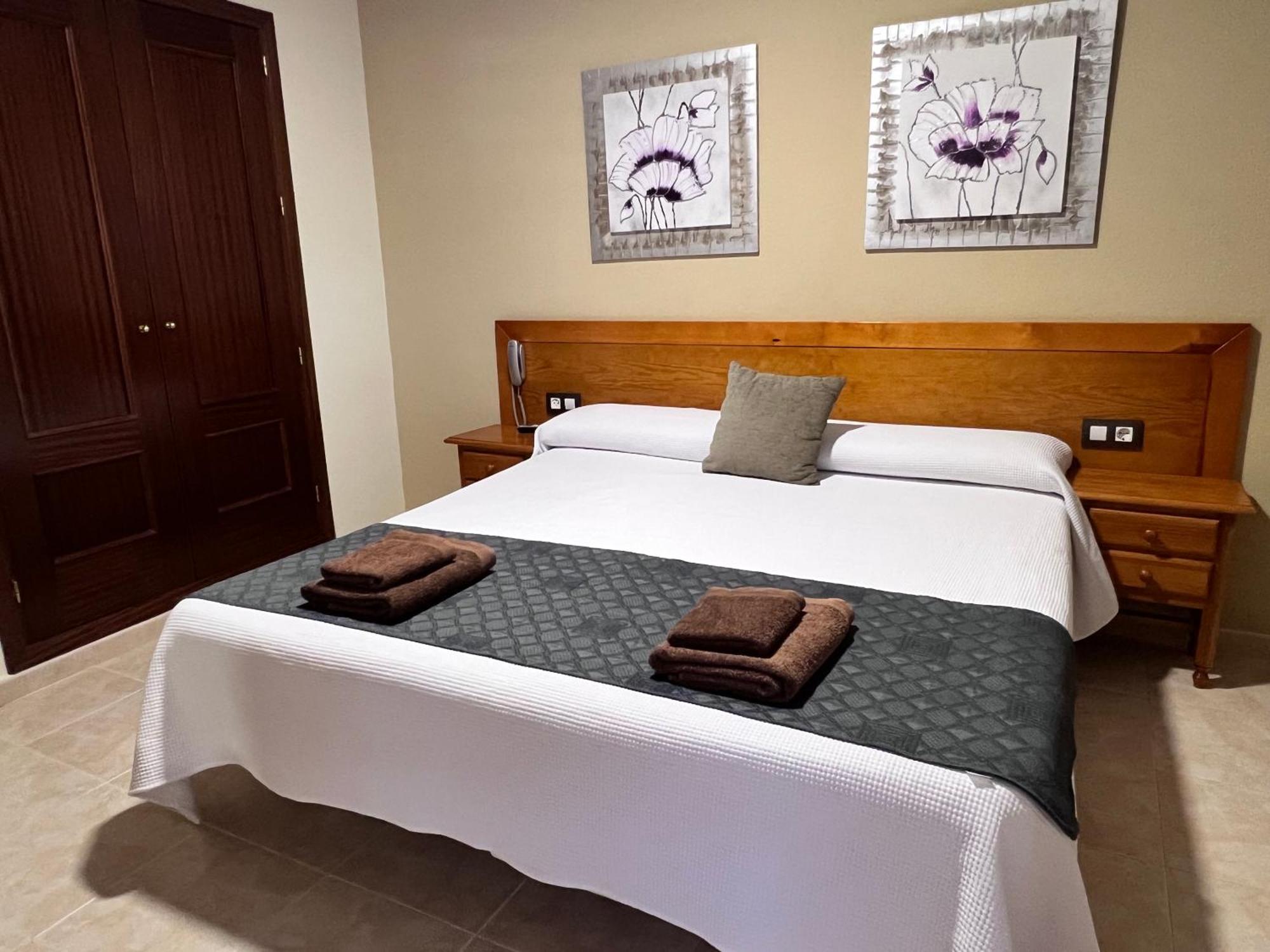 Hotel Don Juan Puente de Génave Eksteriør bilde